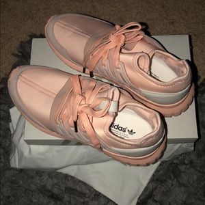 Adidas tubular radial